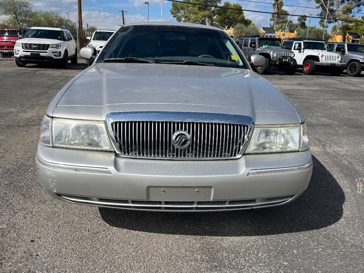 Used 2005 Mercury Grand Marquis GS RWD image 8