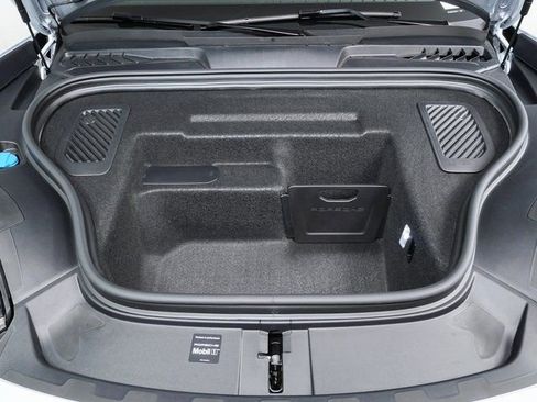 New 2026 Porsche Macan 4S Electric image 35