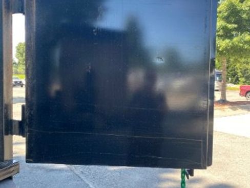 Used 2024 Isuzu NPR image 12