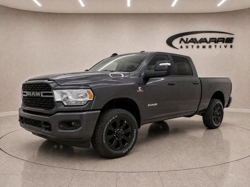 Used 2024 RAM 2500 Big Horn w/ Sport Appearance Package AWD/4WD image 3