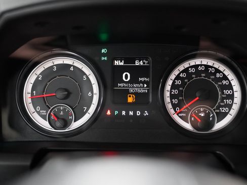 Used 2017 RAM 1500 Express AWD/4WD image 20