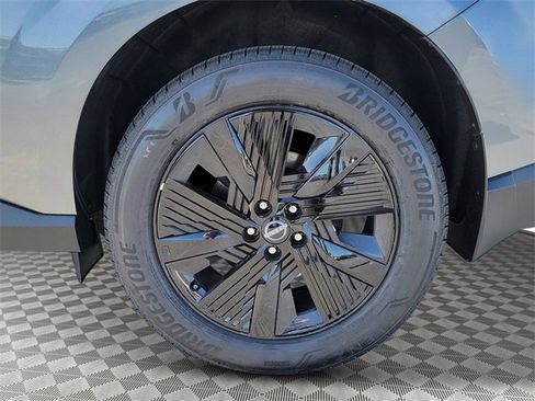 New 2025 Nissan Murano SV image 12