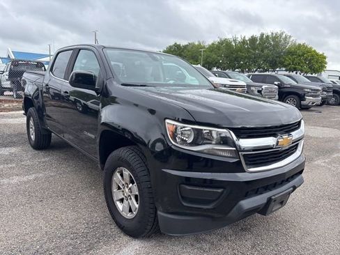 Used 2017 Chevrolet Colorado W/T w/ WT Convenience Package image 3