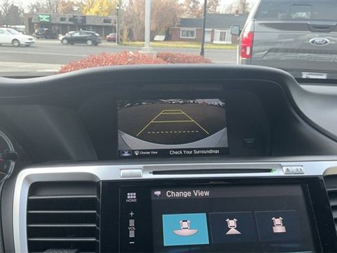 Used 2017 Honda Accord EX-L image 19