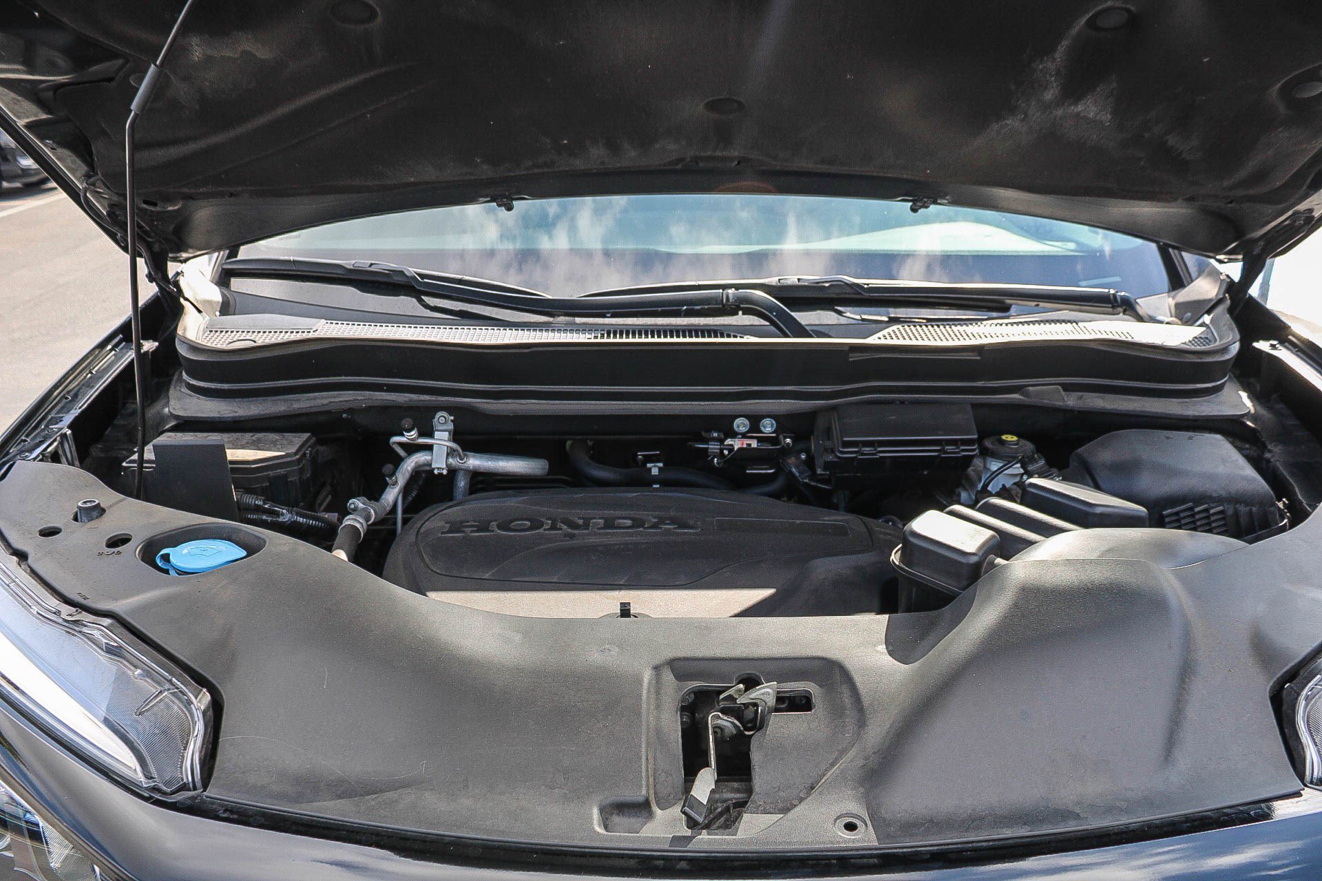 Certified 2022 Honda Pilot Sport image 28