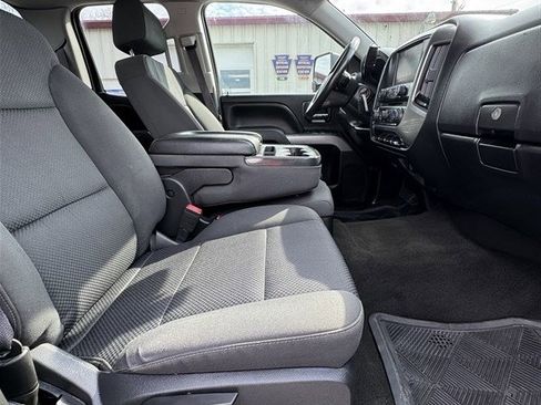 Used 2017 Chevrolet Silverado 1500 LT w/ Midnight Edition image 14