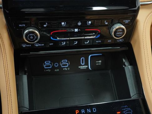 Certified 2025 Jeep Grand Cherokee L Summit AWD/4WD image 38