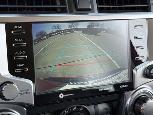 Used 2023 Toyota 4Runner SR5 Premium w/ Moonroof Package image 18