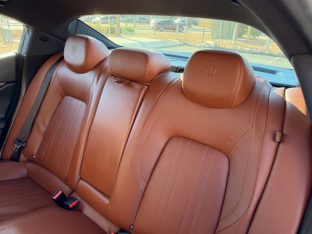 Used 2018 Maserati Ghibli RWD image 20
