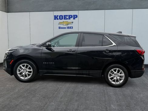Used 2022 Chevrolet Equinox LT FWD image 2