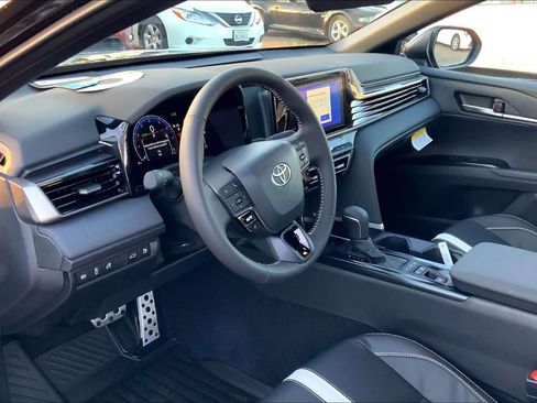 New 2026 Toyota Camry SE image 8