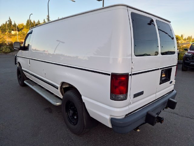 Used 2008 Ford E-250 and Econoline 250 RWD image 5