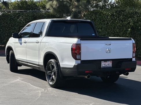 Used 2023 Honda Ridgeline Black Edition image 4