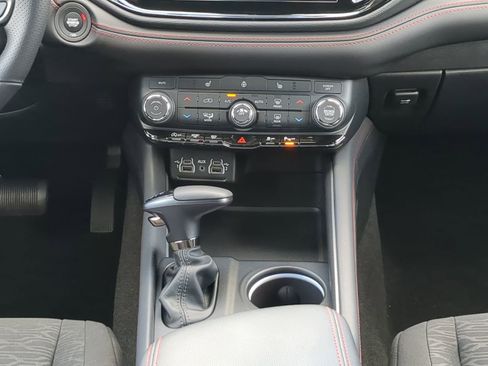 New 2025 Dodge Durango GT w/ Blacktop Package image 17