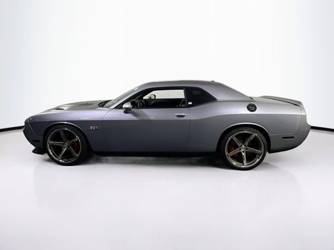 Used 2014 Dodge Challenger SRT8 w/ Harman/Kardon Audio Group image 8