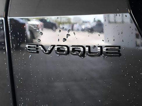 Certified 2026 Land Rover Range Rover Evoque Dynamic SE AWD/4WD image 16