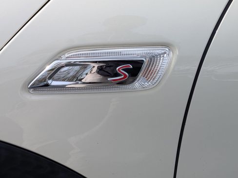 Used 2020 MINI Cooper Clubman S image 13