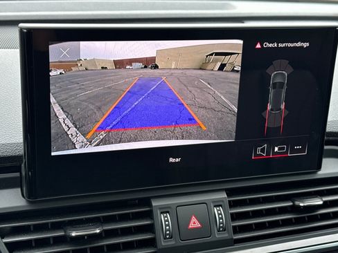 Used 2023 Audi Q5 2.0T Premium w/ Convenience Package image 16