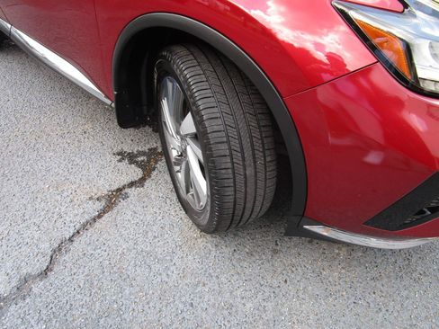 Used 2019 Nissan Murano SL FWD image 33