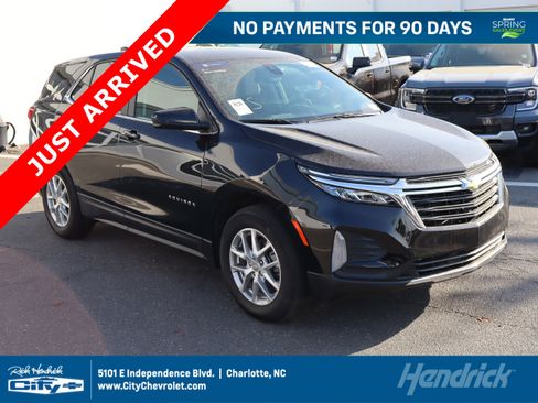 Used 2024 Chevrolet Equinox LT w/ LPO, Floor Liner Package FWD image 1