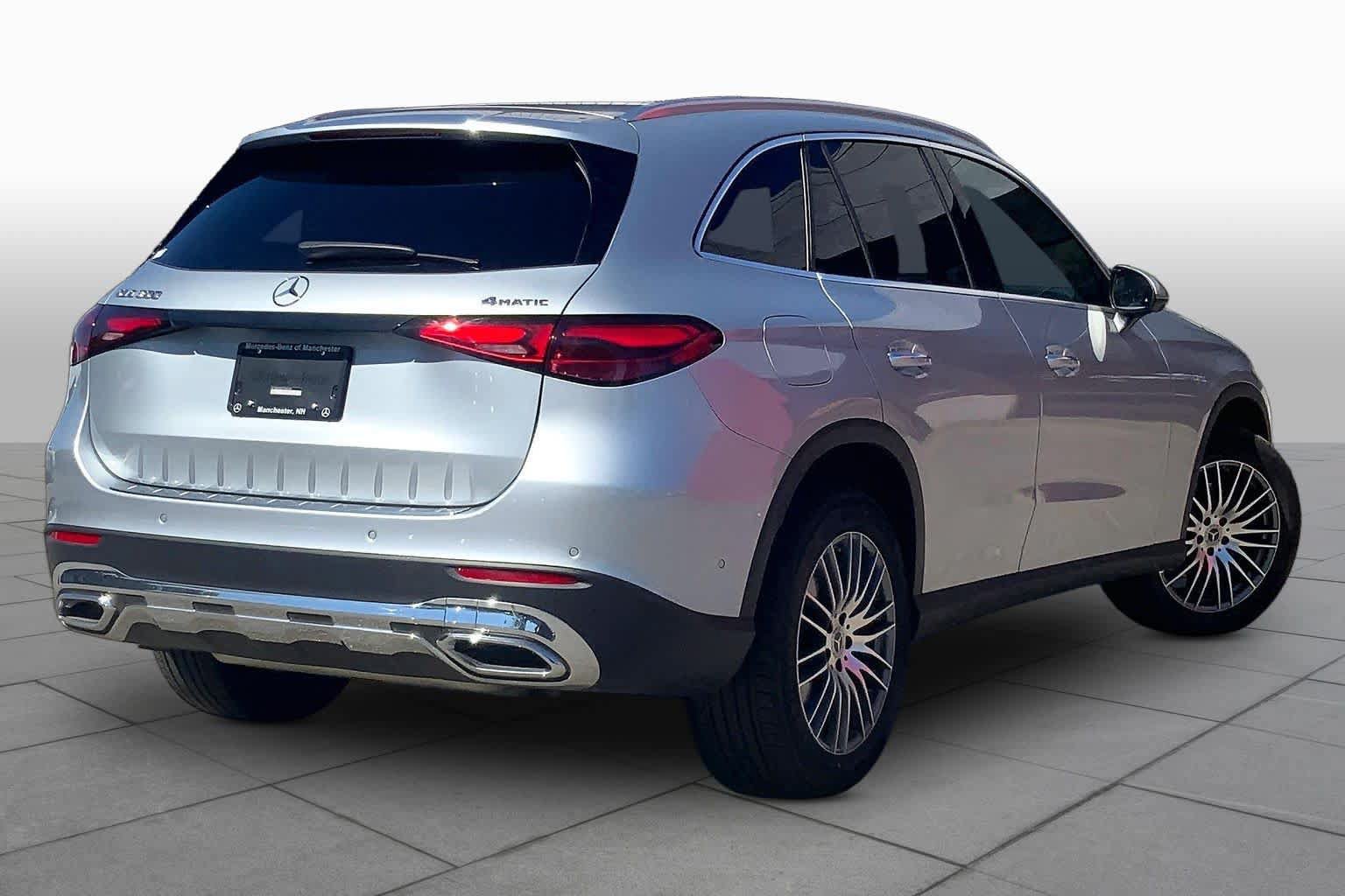 Certified 2026 Mercedes-Benz GLC 300 4MATIC image 13