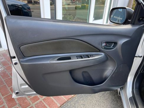 Used 2012 Toyota Yaris Sedan FWD image 14