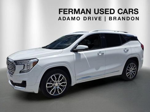 Used 2023 GMC Terrain Denali w/ Denali Premium Package AWD/4WD image 1