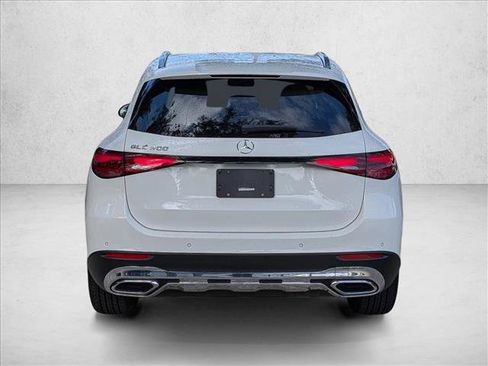 Certified 2026 Mercedes-Benz GLC 300 image 7
