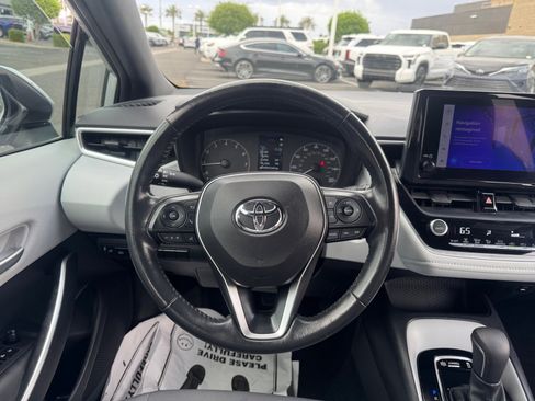 Used 2023 Toyota Corolla SE image 9