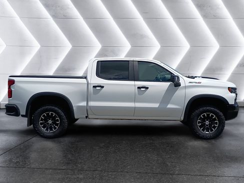 Used 2022 Chevrolet Silverado 1500 ZR2 AWD/4WD image 7