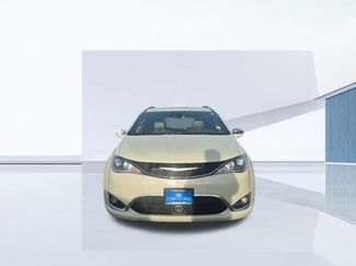 Used 2020 Chrysler Pacifica Limited w/ Advanced Safetytec Group video 2