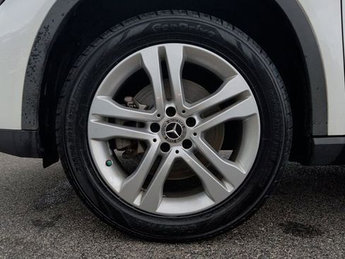 Used 2019 Mercedes-Benz GLA 250 image 9