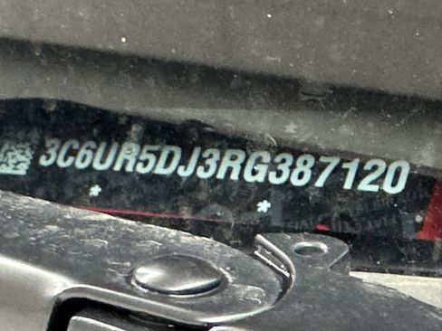 Used 2024 RAM 2500 Big Horn w/ Sport Appearance Package image 66