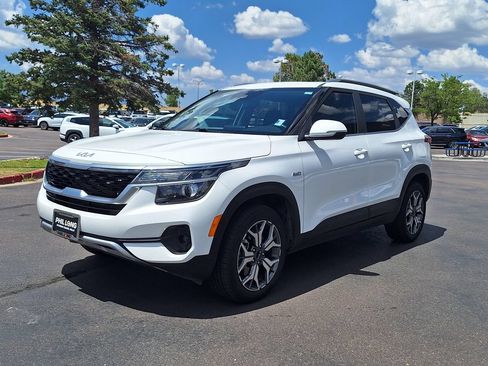 Used 2023 Kia Seltos EX AWD/4WD image 7
