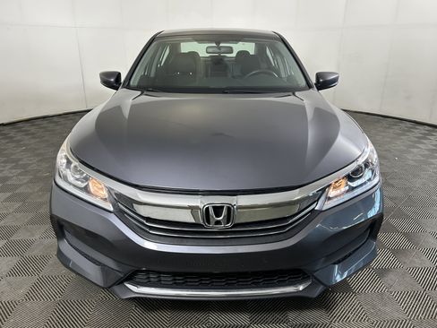 Used 2017 Honda Accord LX image 6