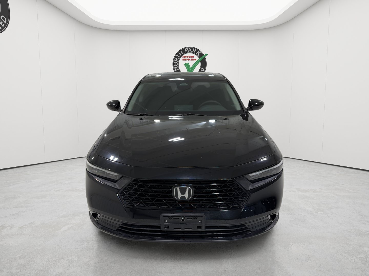 Used 2023 Honda Accord EX image 8