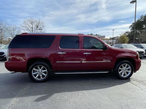 Used 2013 GMC Yukon XL Denali image 6