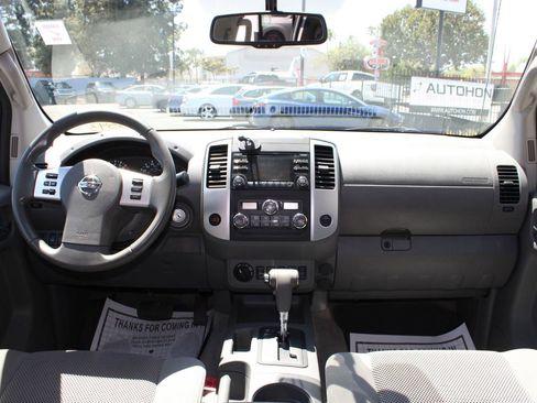 Used 2014 Nissan Frontier SV w/ SV Value Truck Package image 23