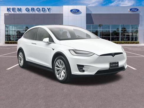 Used 2020 Tesla Model X Long Range AWD/4WD image 1