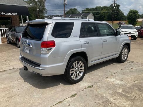 Used 2013 Toyota 4Runner Limited RWD image 3