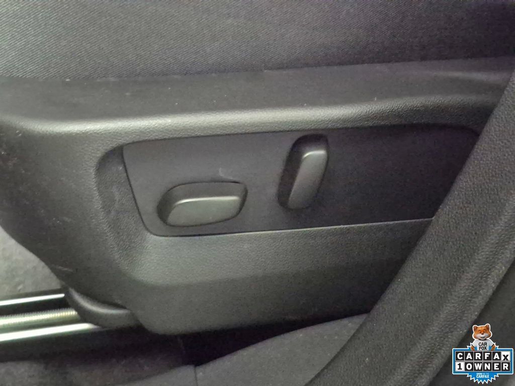 Certified 2023 Buick Envision Essence FWD image 18