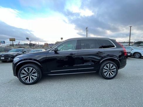 Used 2020 Volvo XC90 T5 Momentum w/ Protection Package Premier image 4