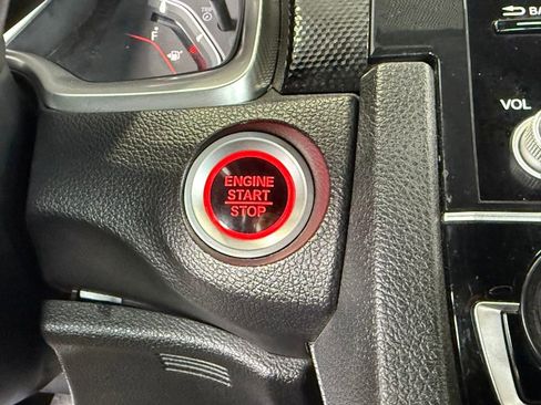 Used 2021 Honda Civic Sport image 28