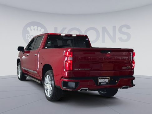 Used 2025 Chevrolet Silverado 1500 High Country AWD/4WD image 10