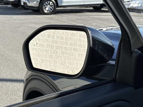 Used 2025 Ford Explorer ST-Line image 16