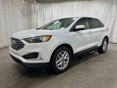 Used 2022 Ford Edge SEL image 4