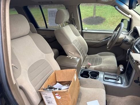 Used 2007 Nissan Pathfinder SE w/ SE Premium Pkg image 13
