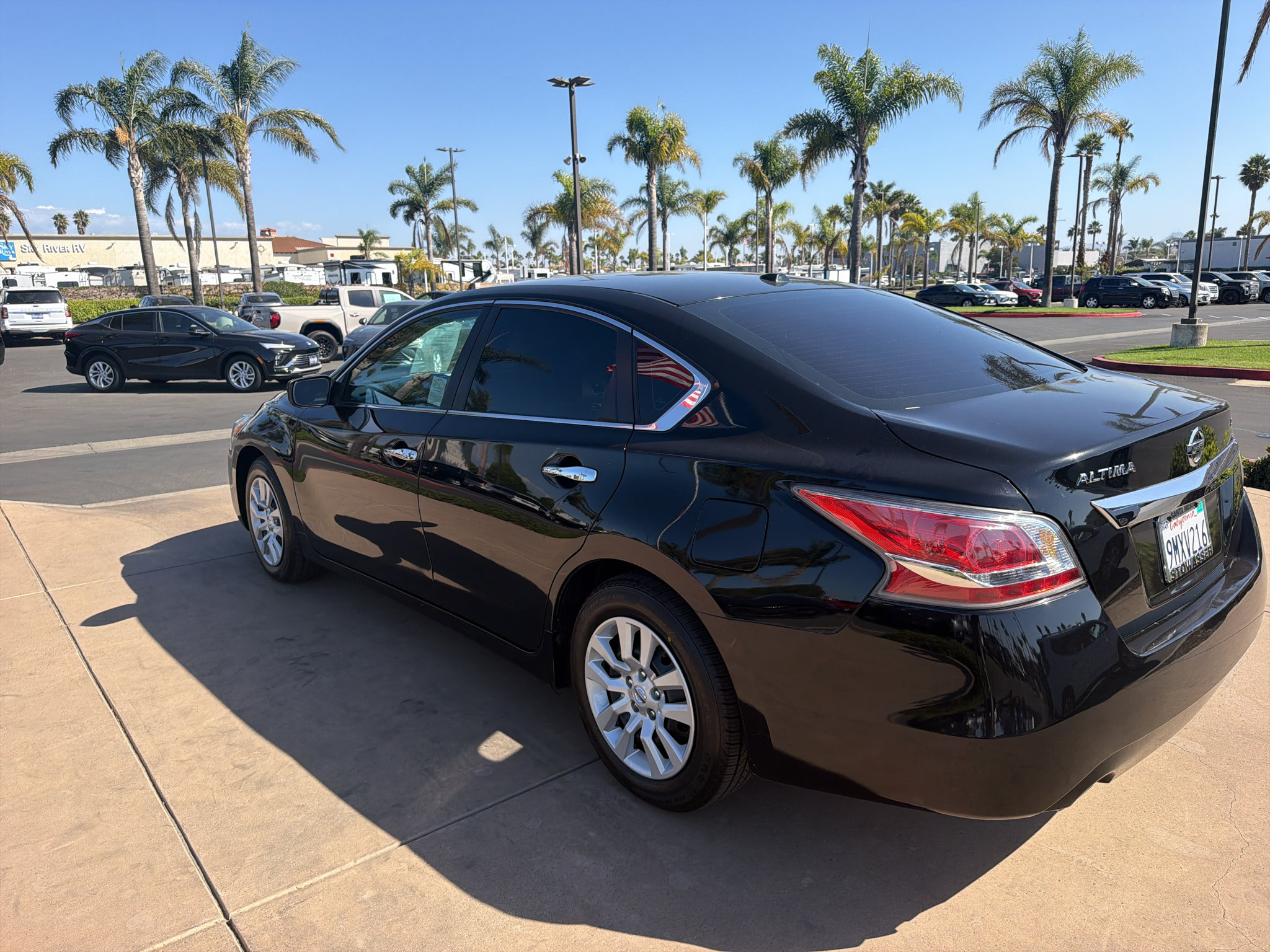 Used 2015 Nissan Altima 2.5 S w/ Power Driver Seat Package FWD image 7