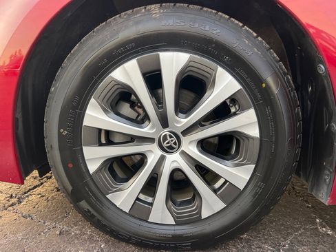 Used 2022 Toyota Corolla LE image 31