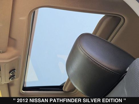 Used 2012 Nissan Pathfinder Silver RWD image 38